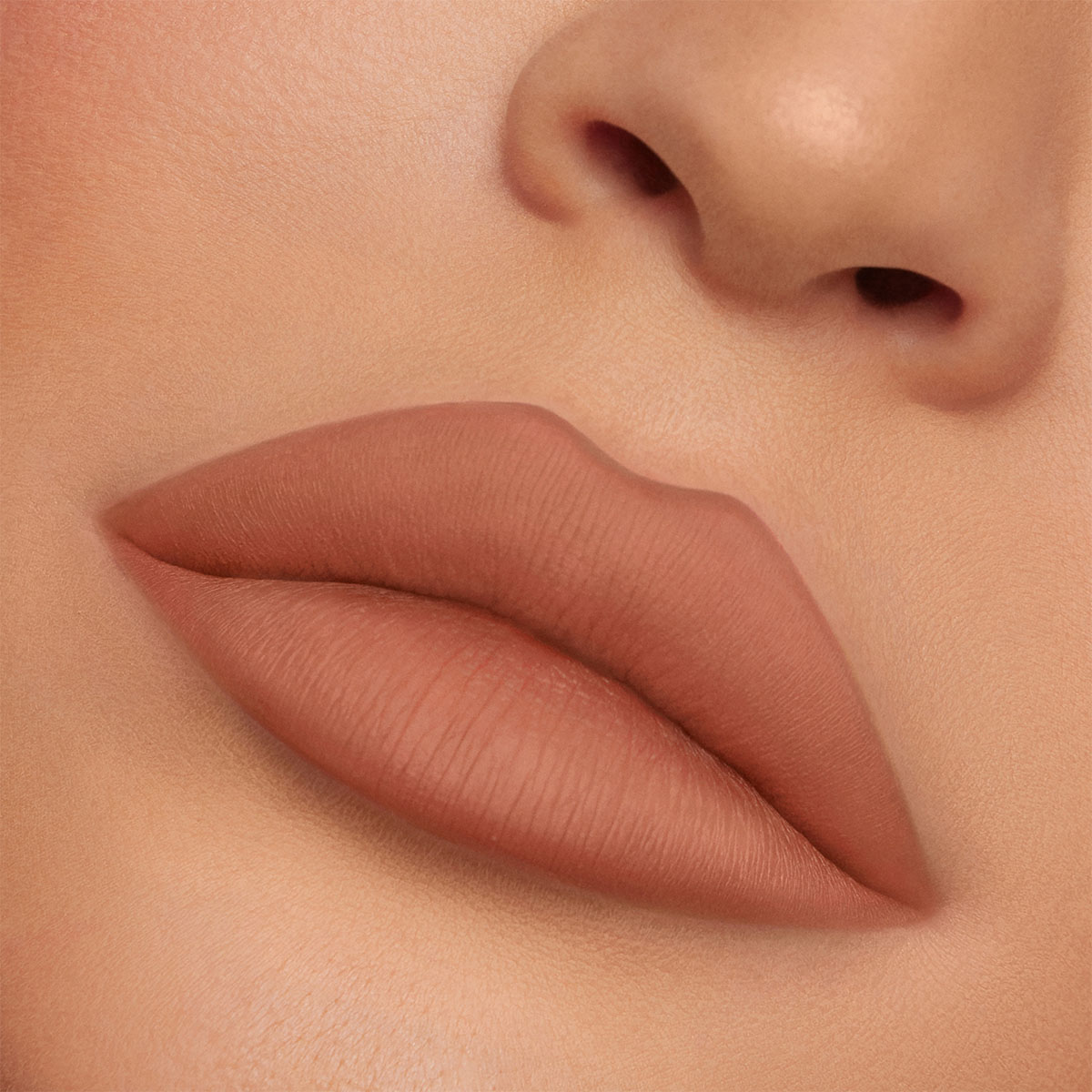 KYLIE COSMETICS MATTE LIQUID LIPSTICK (LABIAL MATE)